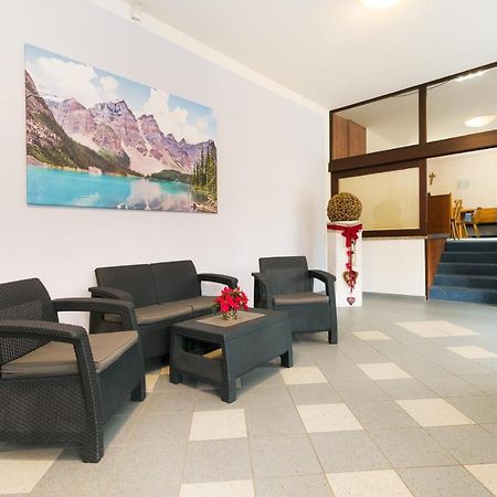 Ferienwohnung Grubhof Castle Flat for Families Sankt Martin bei Lofer Exterior foto